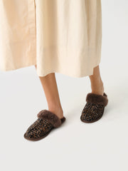 UGG Women's Scuffette Caspian Slipper