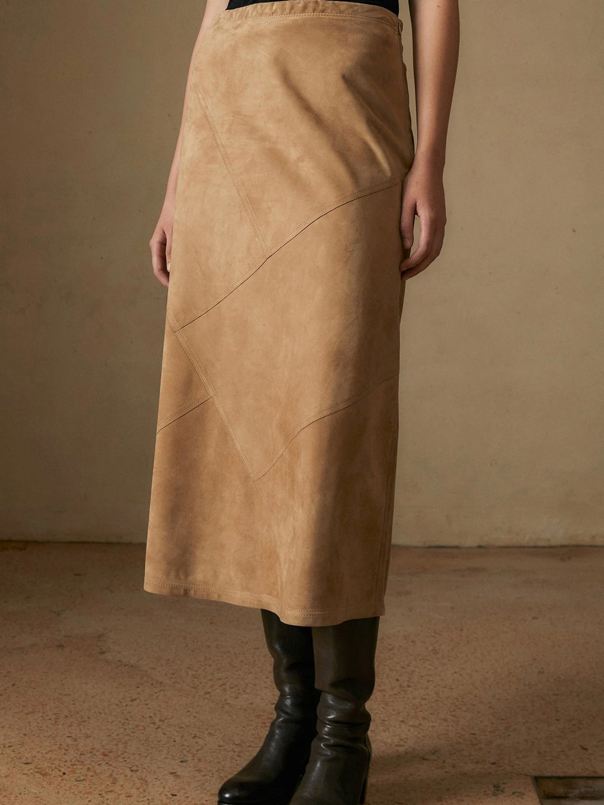 Frauenschuh Women's Brigitte Suede Skirt