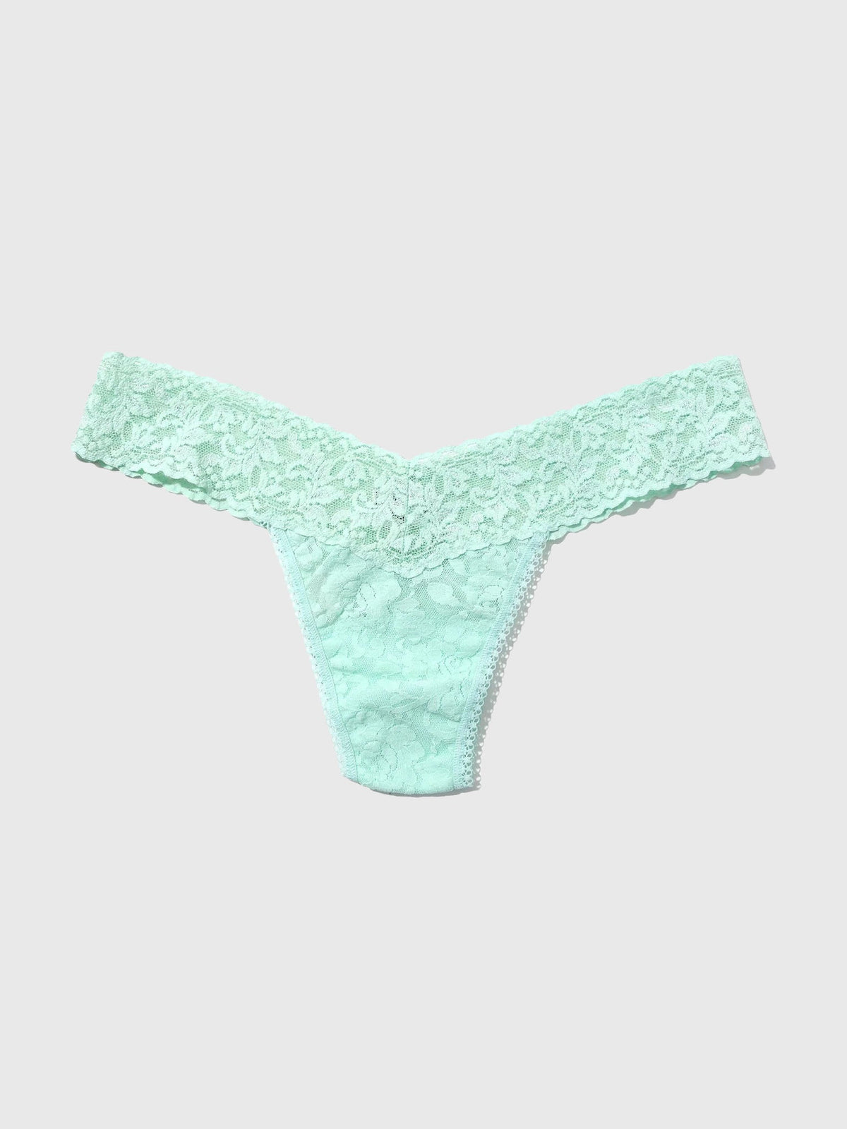 Hanky Panky Women's Signature Lace Low Rise Thong