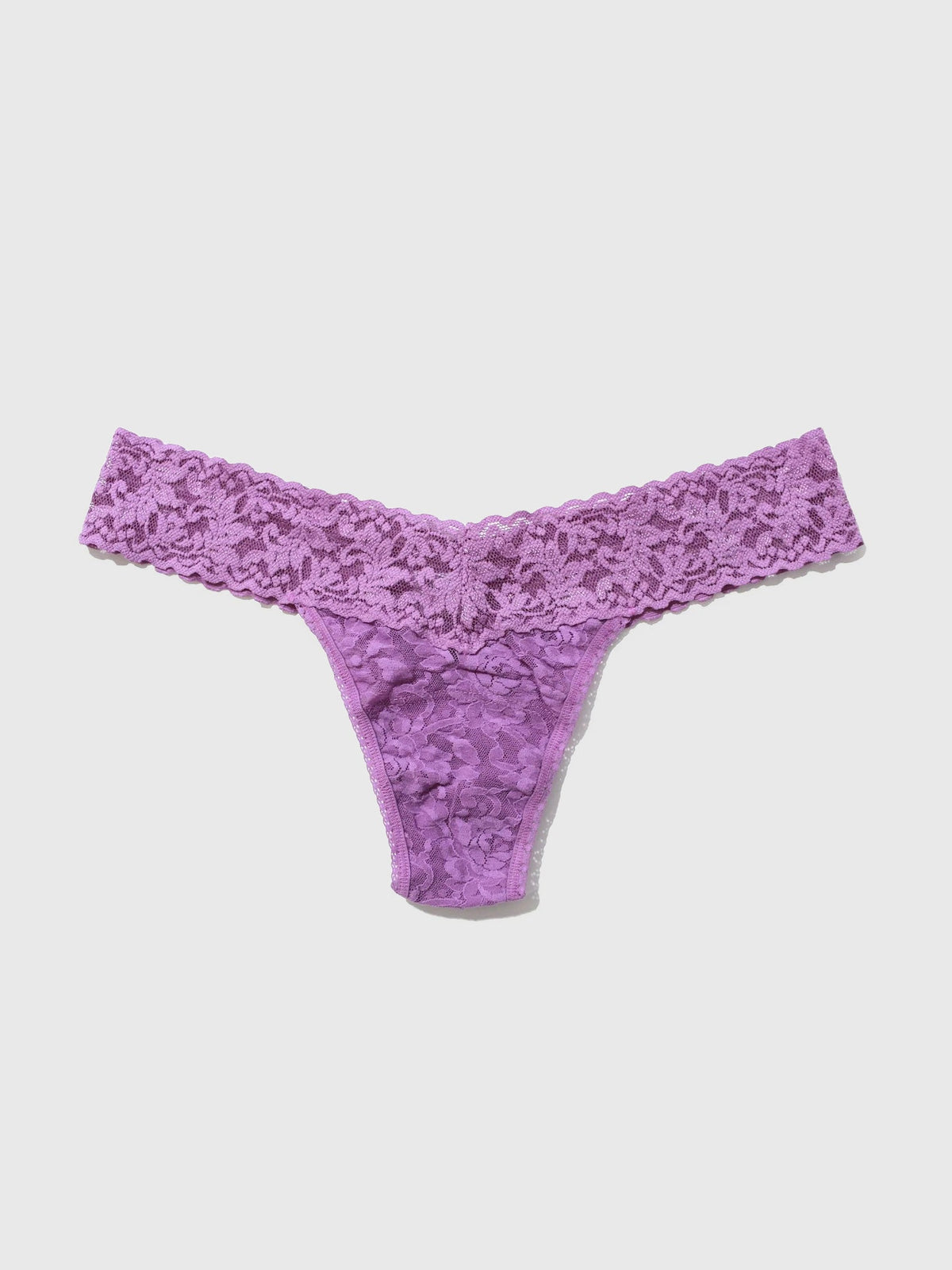 Hanky Panky Women's Signature Lace Low Rise Thong