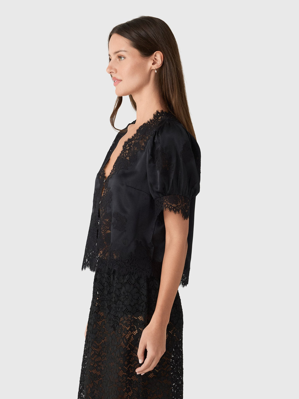 DÔEN Women's Idella Silk Satin Top