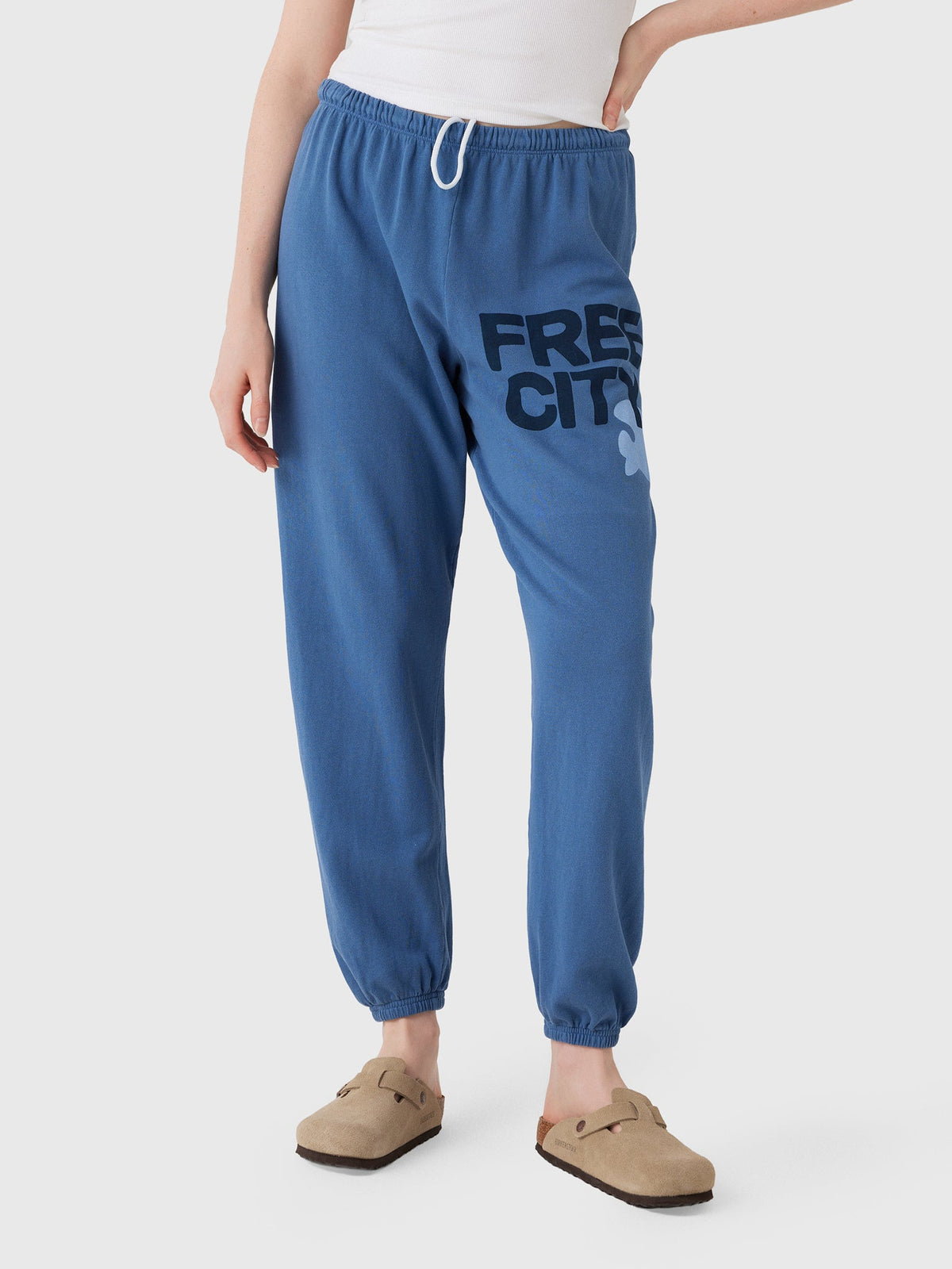 FREE CITY Women's Large Logo Sweatpant