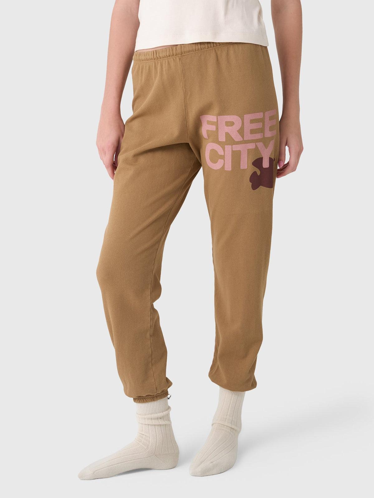 FREE CITY Women's Large Logo Sweatpant