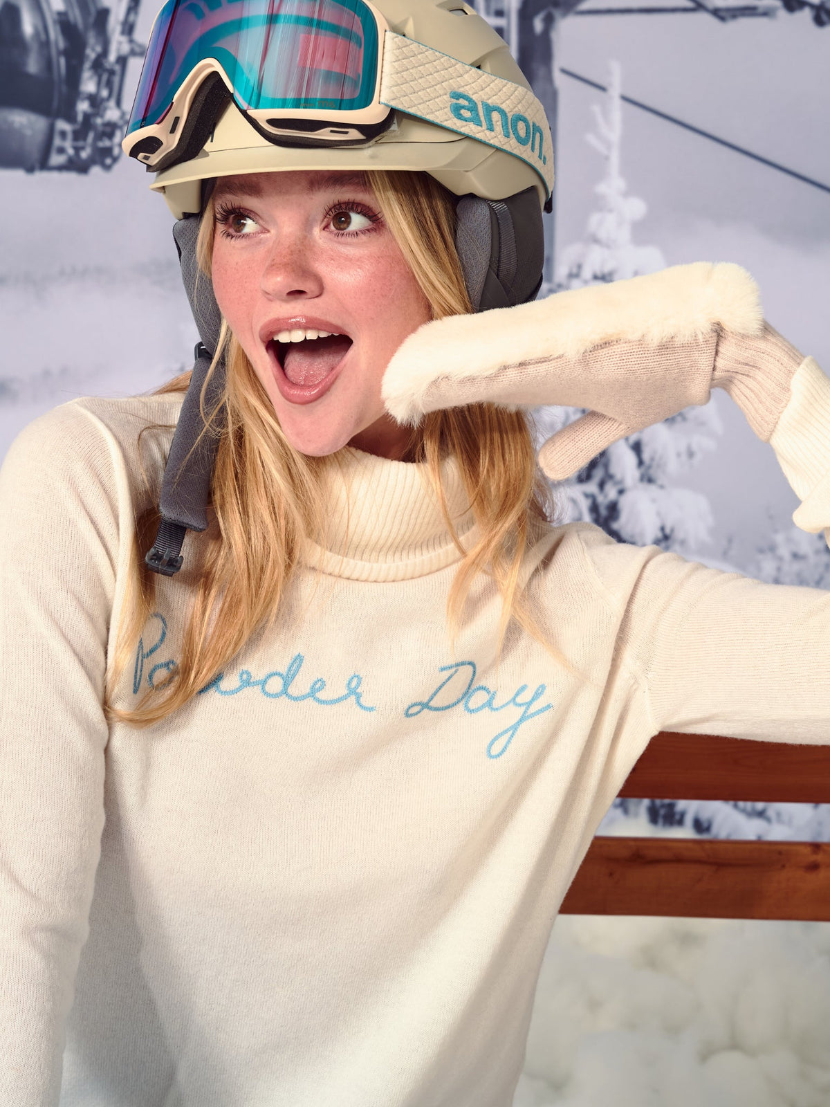 KJUS Women's Snow Sweater