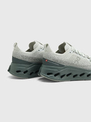 ON Men's Cloudsurfer Max Running Shoe