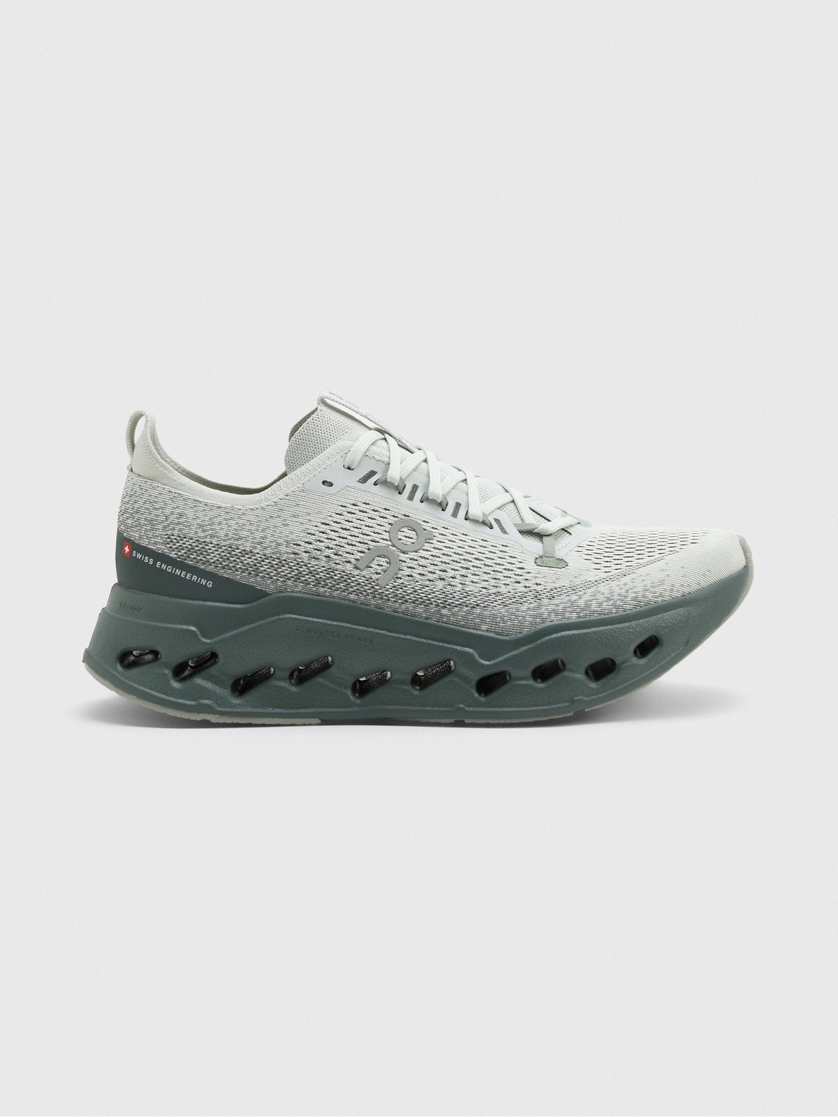 ON Men's Cloudsurfer Max Running Shoe