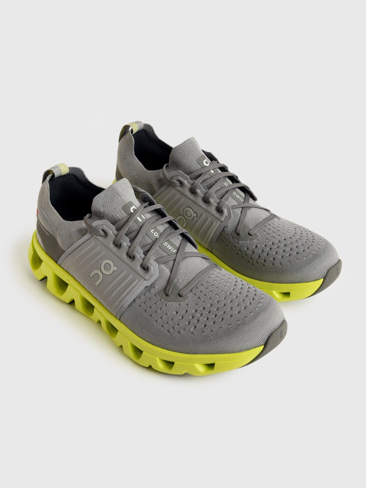 ON Men's Cloudswift 4 Sneaker