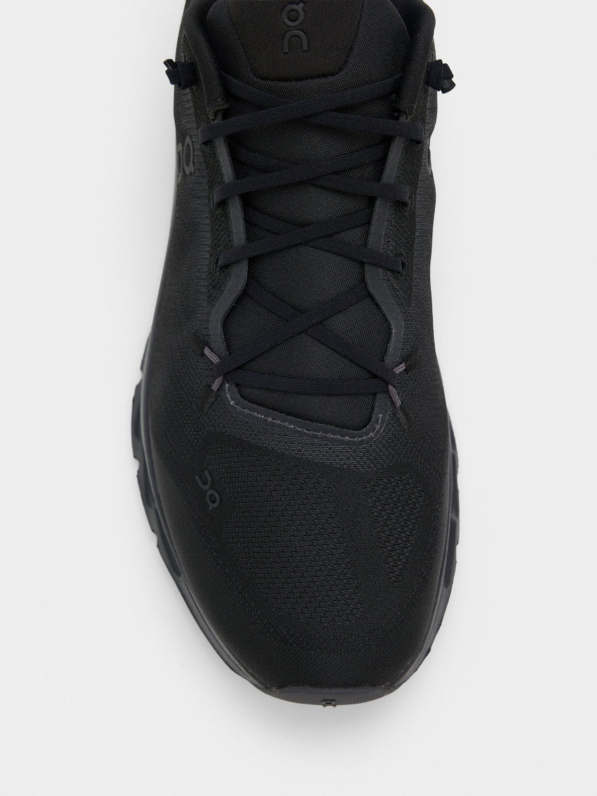 ON Men's Cloudtilt Sneaker