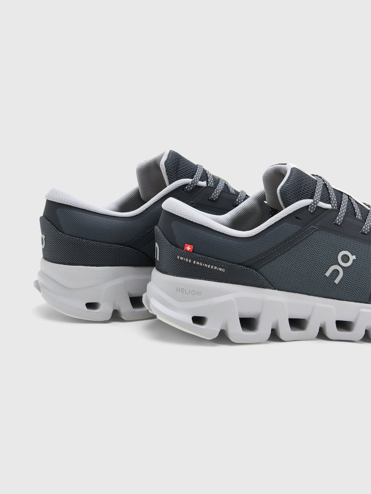 ON Men's Cloud X 5 Running Shoe