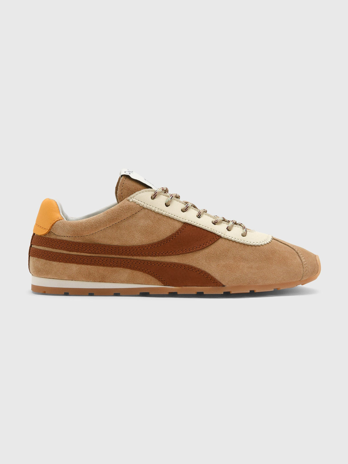 Oncept Women's Essex Sneaker