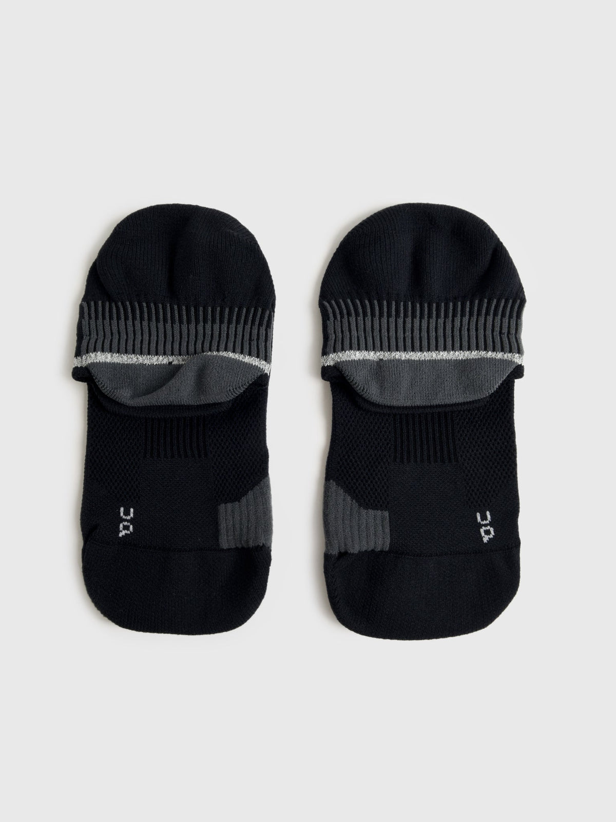 ON Performance Run Low Socks