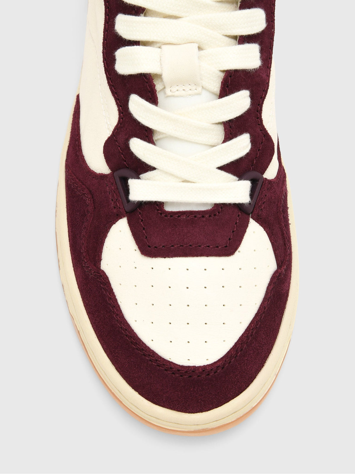 Oncept Women's Phoenix Sneaker