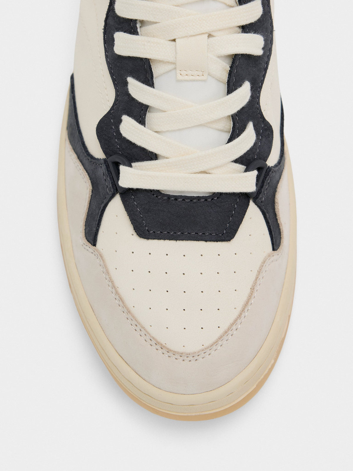 Oncept Men's Phoenix Sneaker