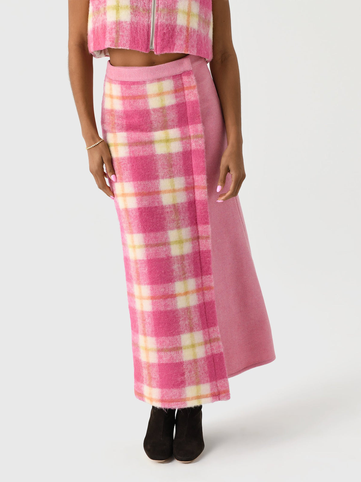 AVN Women's Crossed Skirt