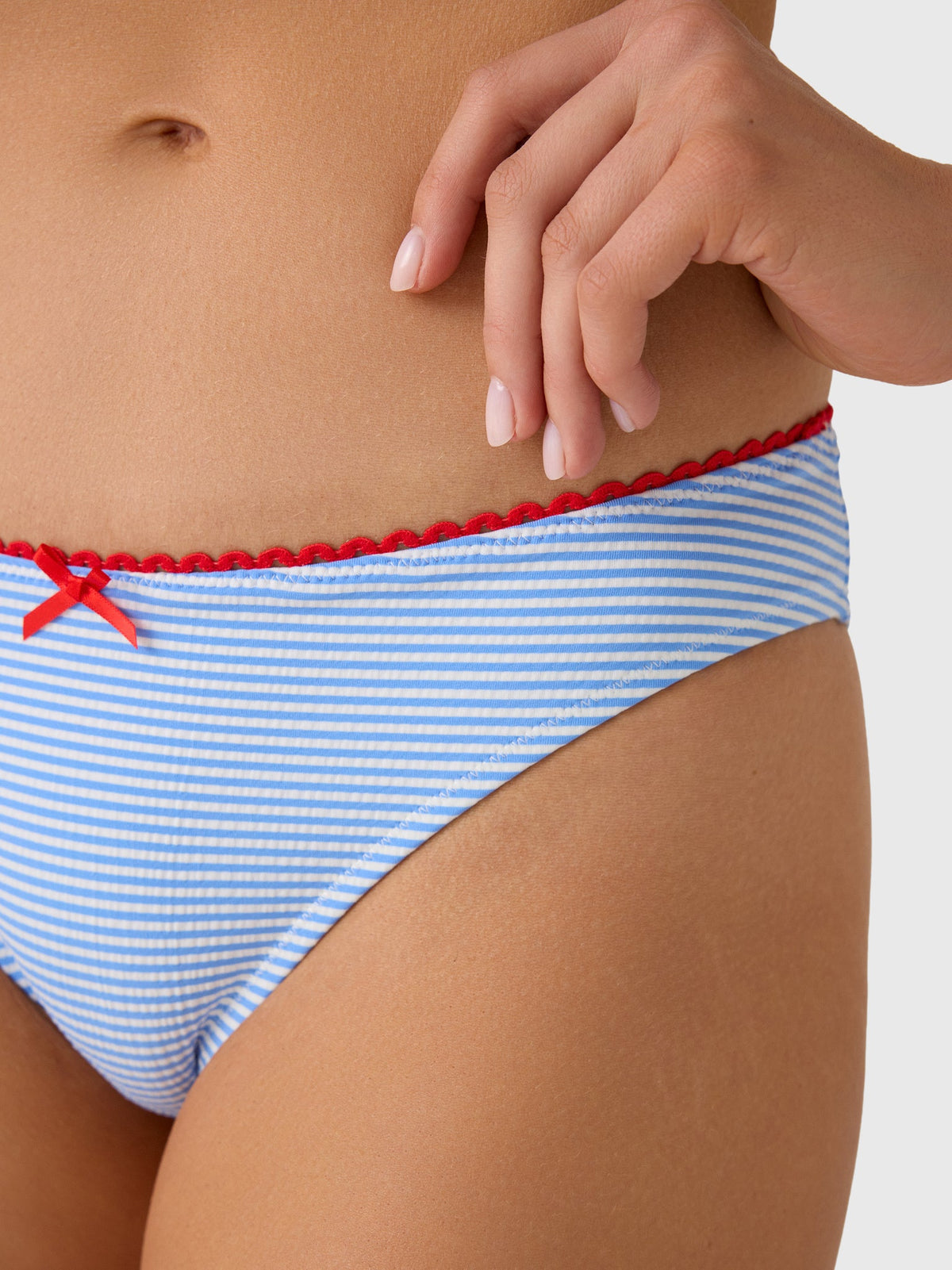 Solid & Striped Women's Daphne Bikini Bottom