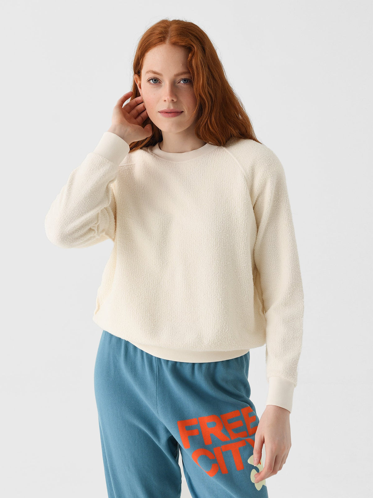 Perfect White Tee Women's Ziggy Reverse Shrunken Sweatshirt