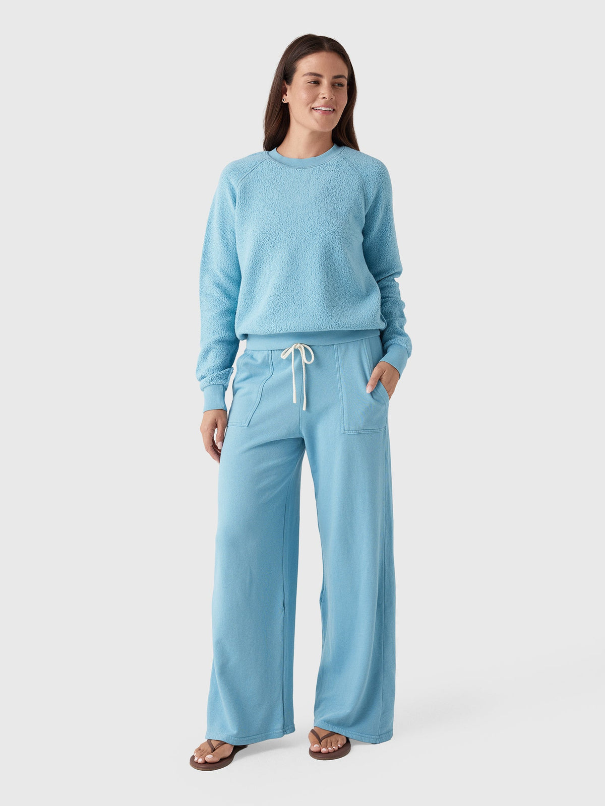 Perfect White Tee Women's Ziggy Reverse Shrunken Sweatshirt