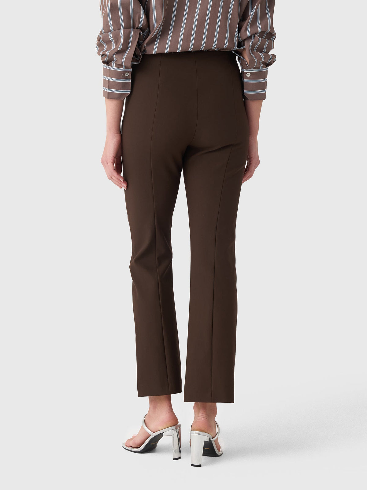 Vince Women's Niki Mid-Rise Pintuck Crop Flare Pant