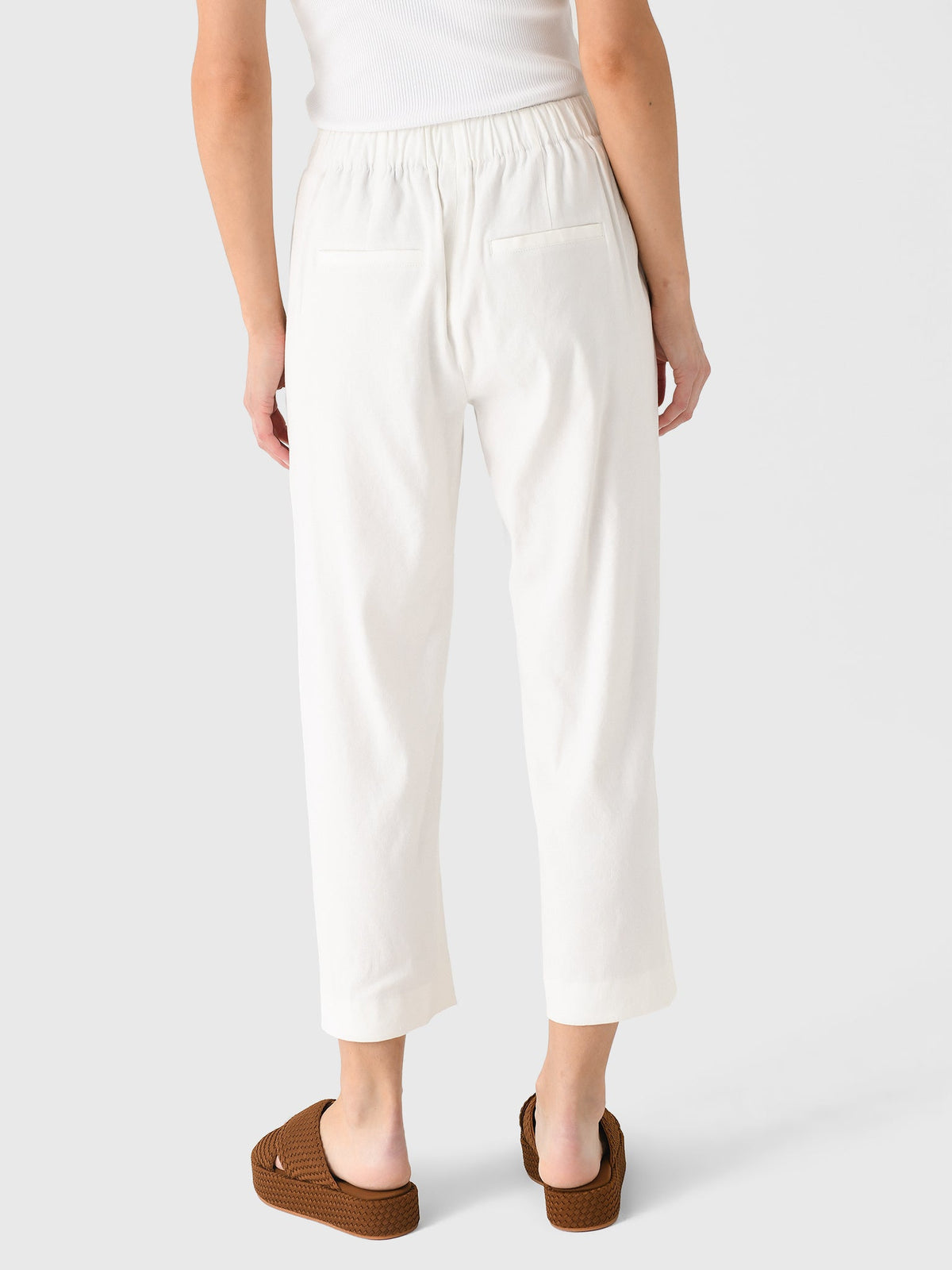 Vince Women's Linen-Blend Tapered Pull-On Pant