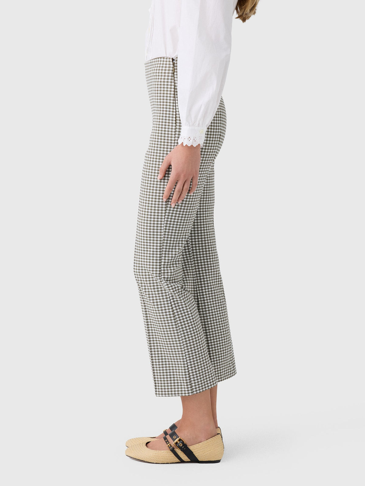 Vince Women's Niki Gingham Mid-Rise Crop Flare Pant