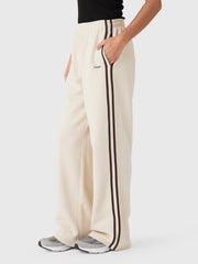 Vuori Women's Restore Straight Track Sweatpant