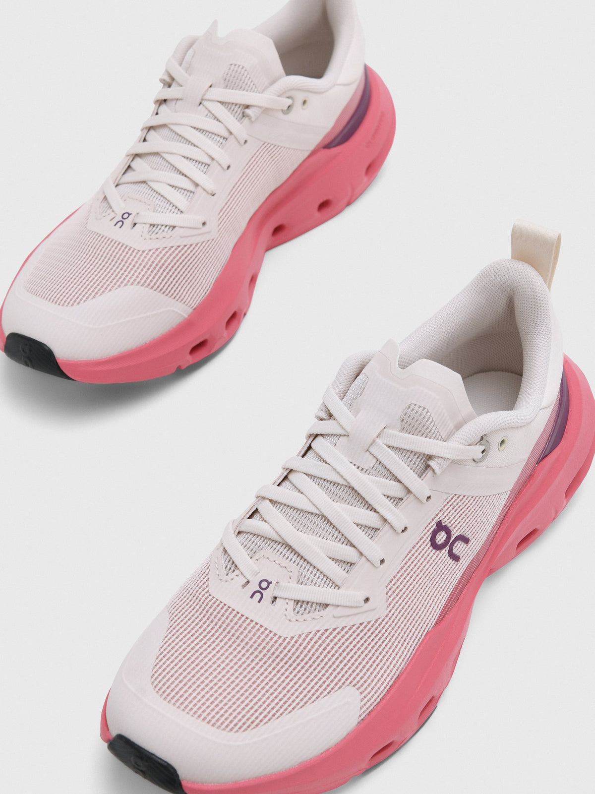 ON Women's Cloudpulse Next Sneaker