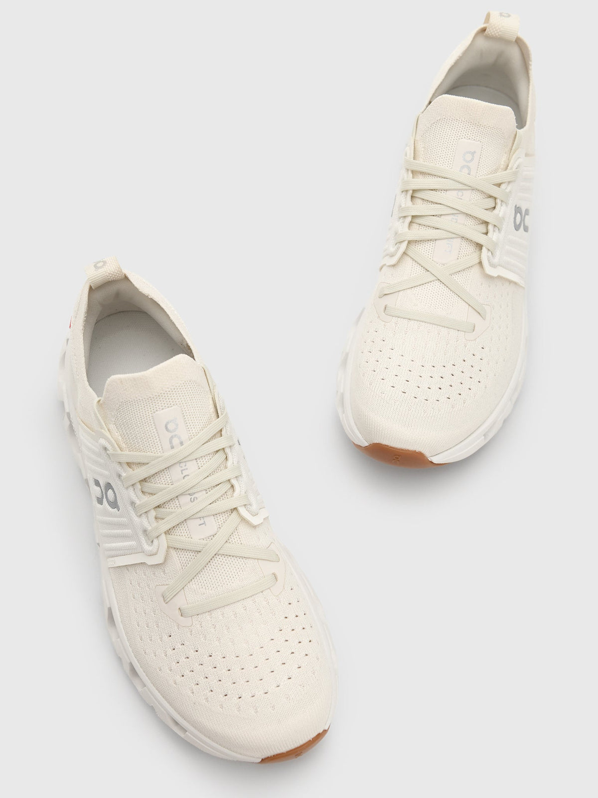 ON Women's Cloudswift 4 Sneaker