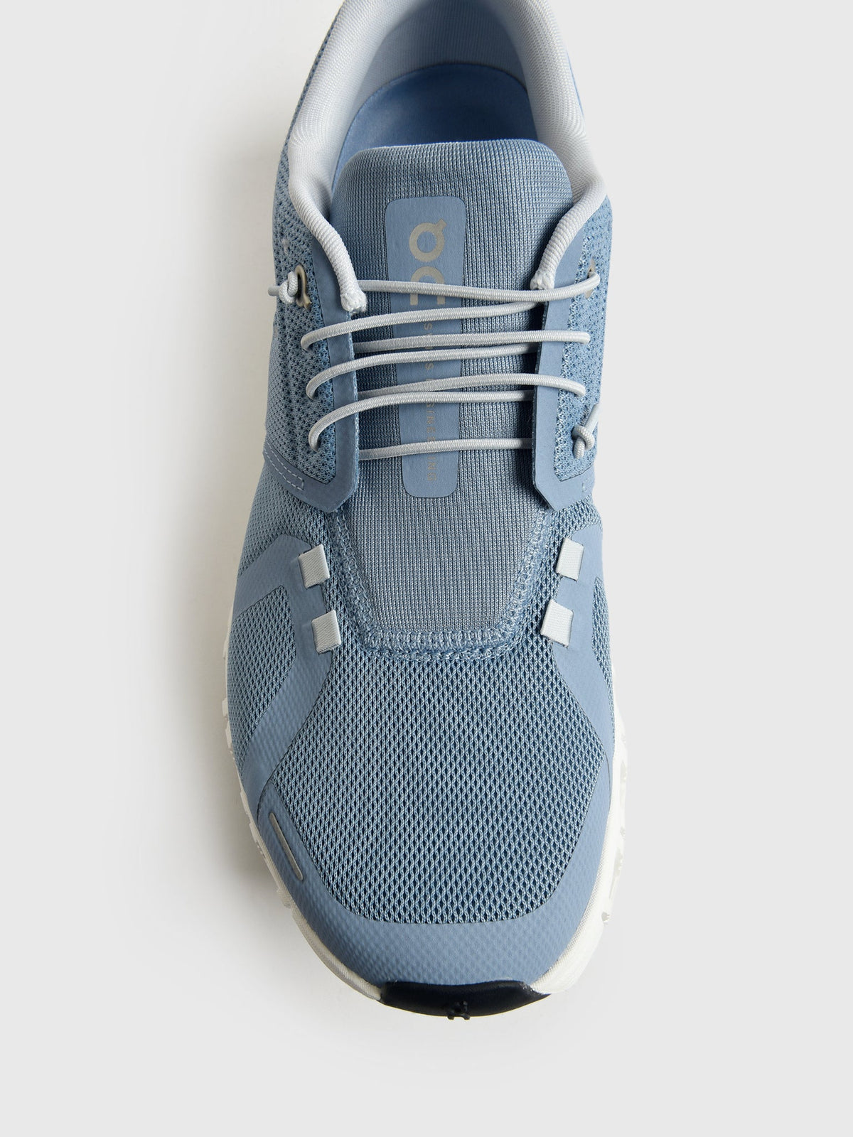 ON Women's Cloud 6 Sneaker