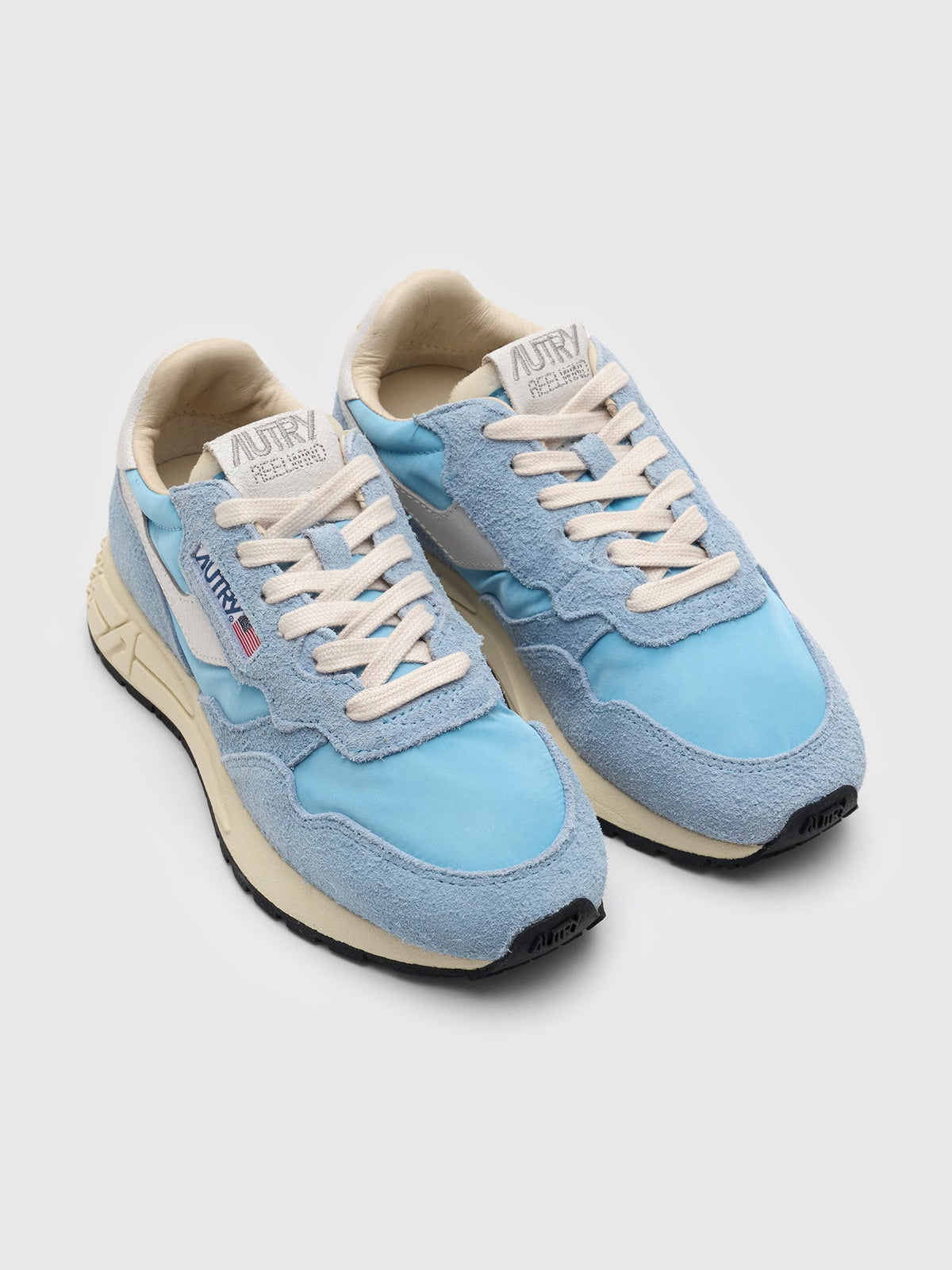 Autry Women's Reelwind Low Sneaker