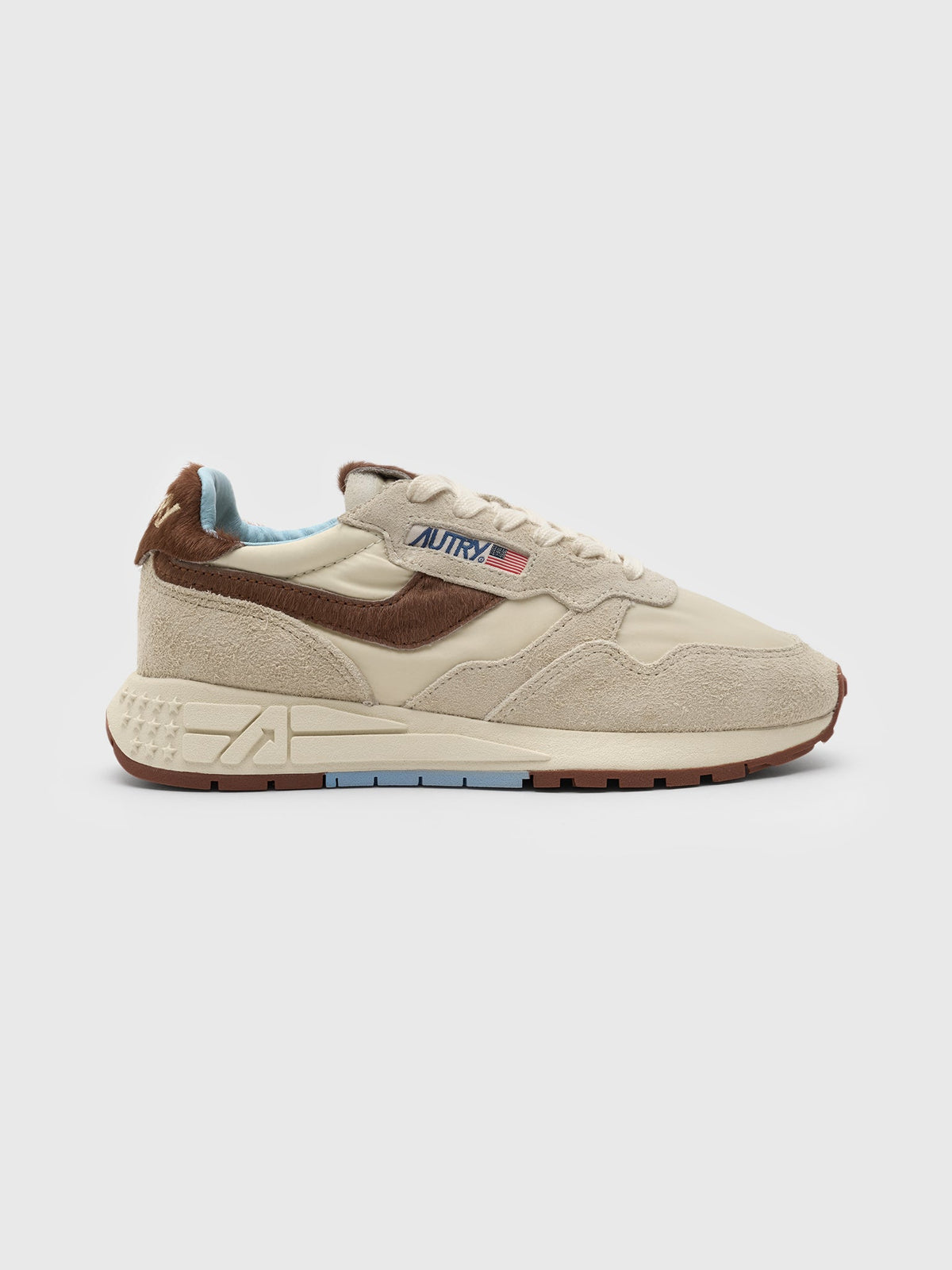 Autry Women's Reelwind Low Sneaker