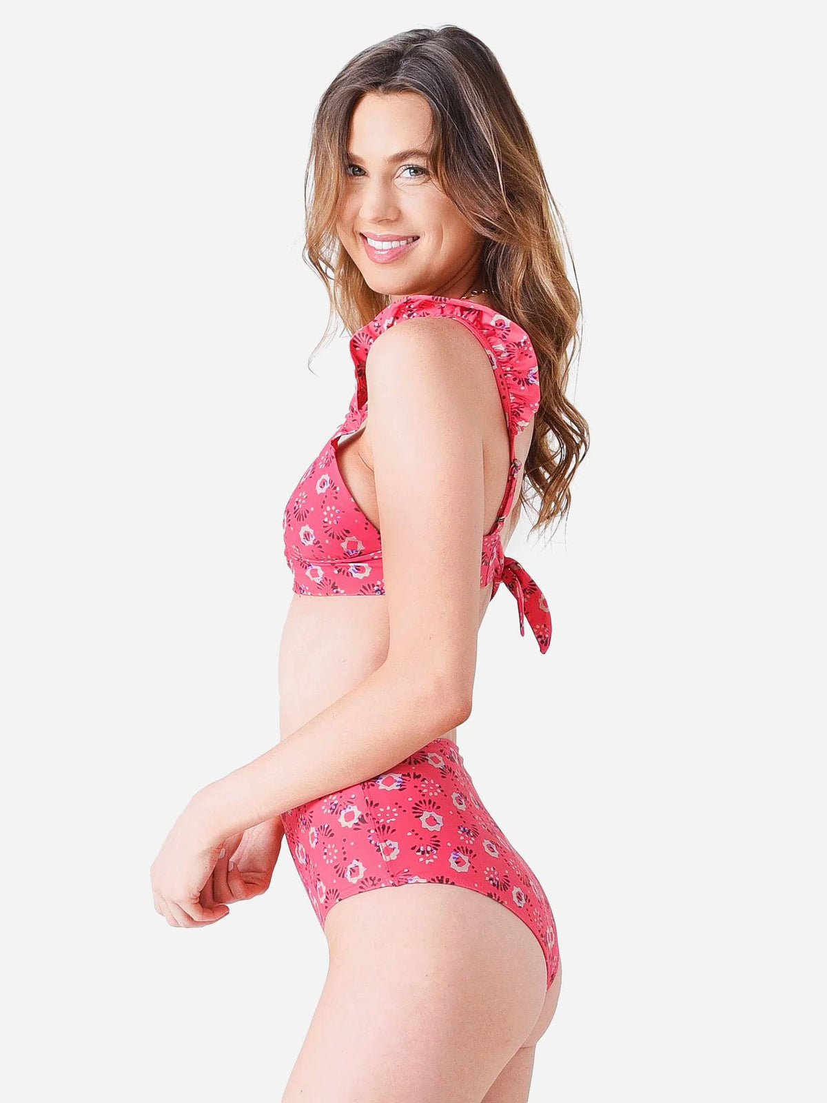 Xirena Women's Kapri Bikini Top